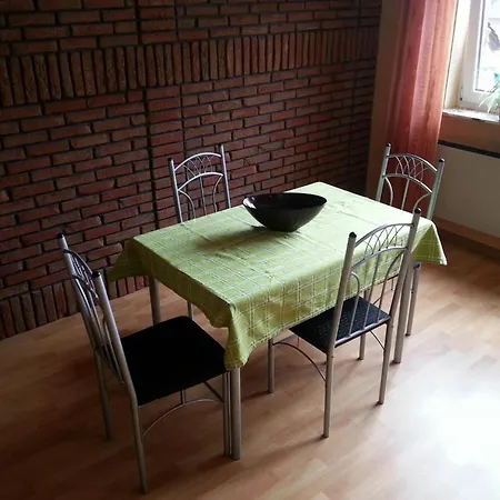 Grosszuegige Mit Garten Und Terrasse- Nur Zwei Kilometer Vom By Interhome