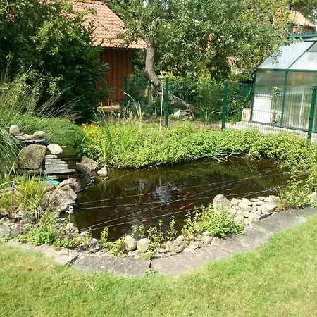 Grosszuegige Mit Garten Und Terrasse- Nur Zwei Kilometer Vom By Interhome Lejlighed
